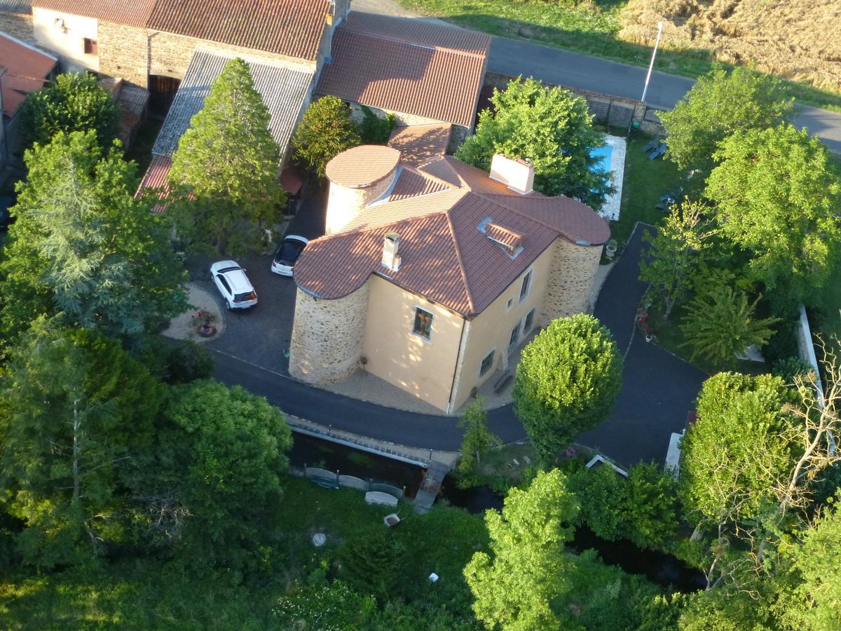 Chateau Des Aiguilles Saint-Rémy-de-Chargnat Εξωτερικό φωτογραφία